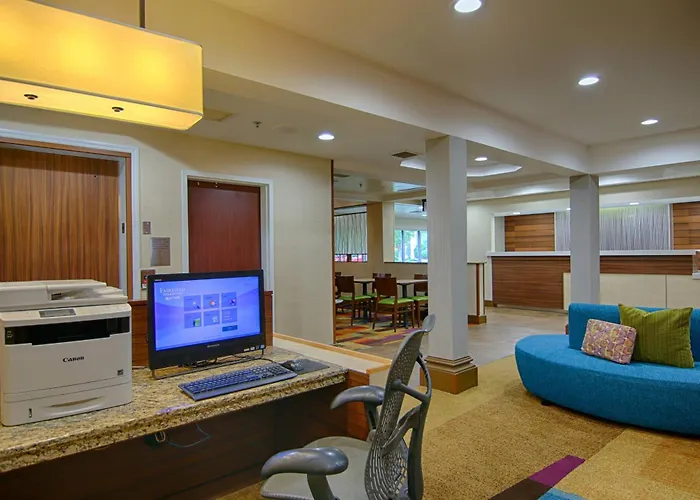 Fairfield Inn & Suites Jacksonville Airport